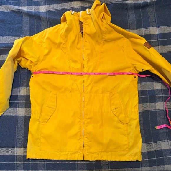 Penfield Yellow Hooded Raincoat Large Waxed - Picture 4 of 5